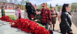 Возложение цветов