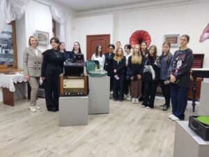 Знакомство с Домом Котельникова