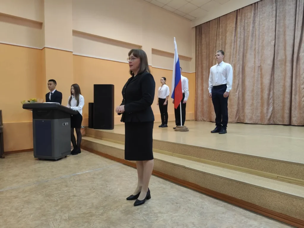 Амурский педагогический колледж встретил рекордное число первокурсников