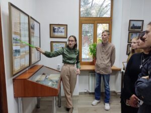 Знакомство с Домом Котельникова