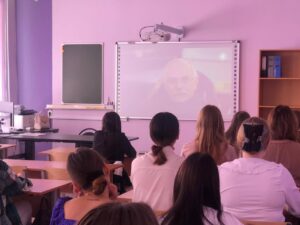 Кинолекторий Кадры Победы