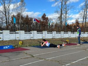 На лыжне и на огневом рубеже: наши студенты покоряют биатлон