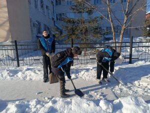 Очистка снега