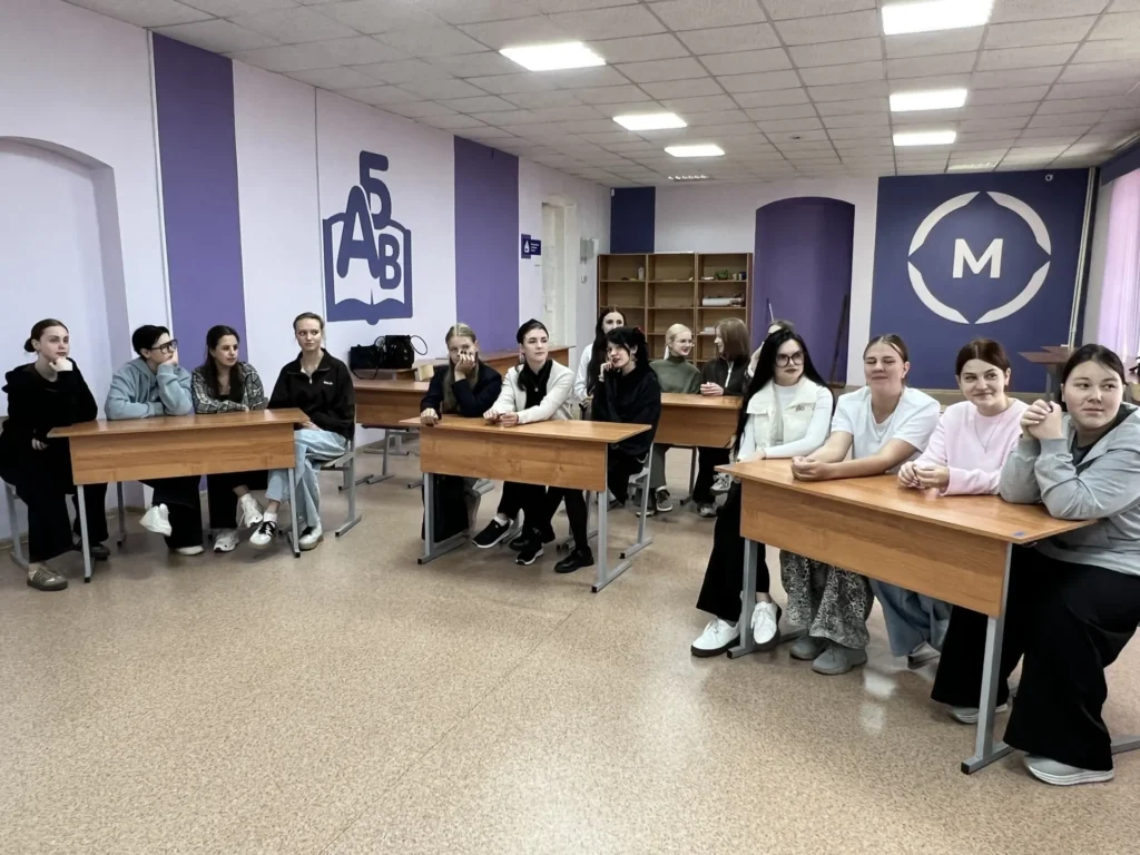 «Своя игра» студенты блеснули знаниями в День языков народов России